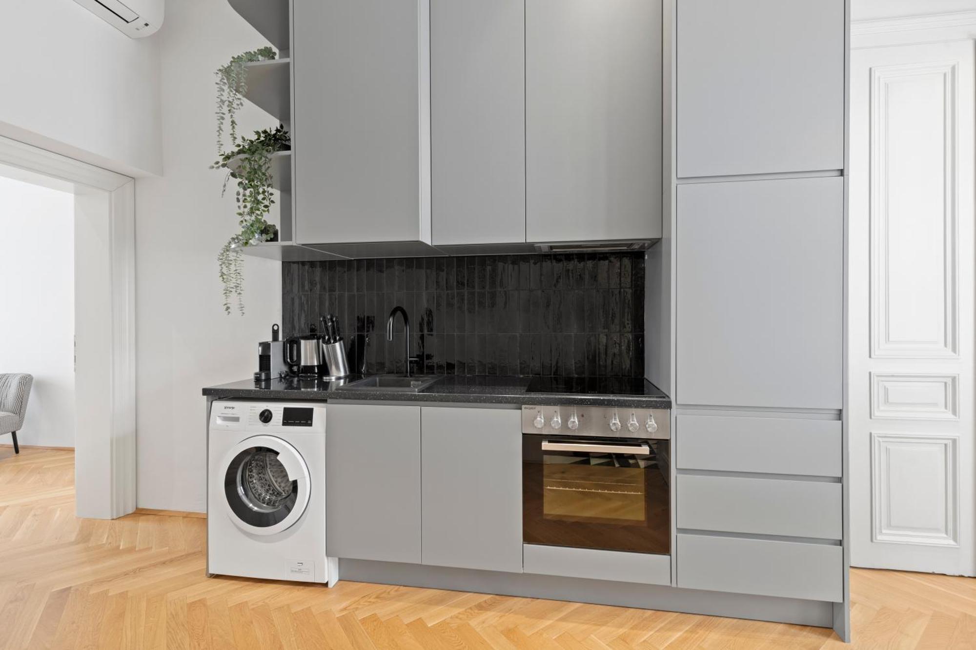 Sgrafit Apartments - Self Check-In Retz Zewnętrze zdjęcie
