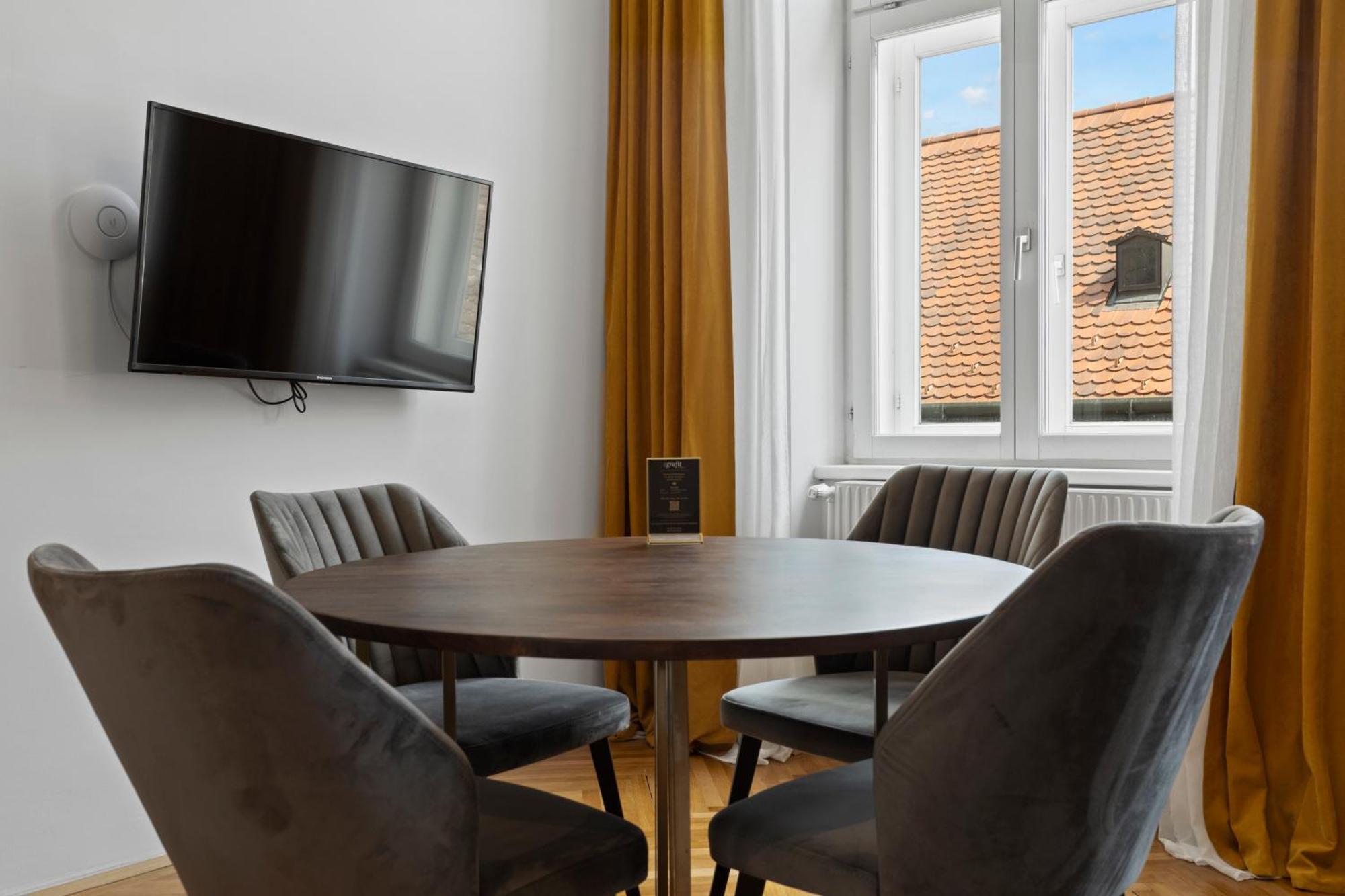 Sgrafit Apartments - Self Check-In Retz Zewnętrze zdjęcie